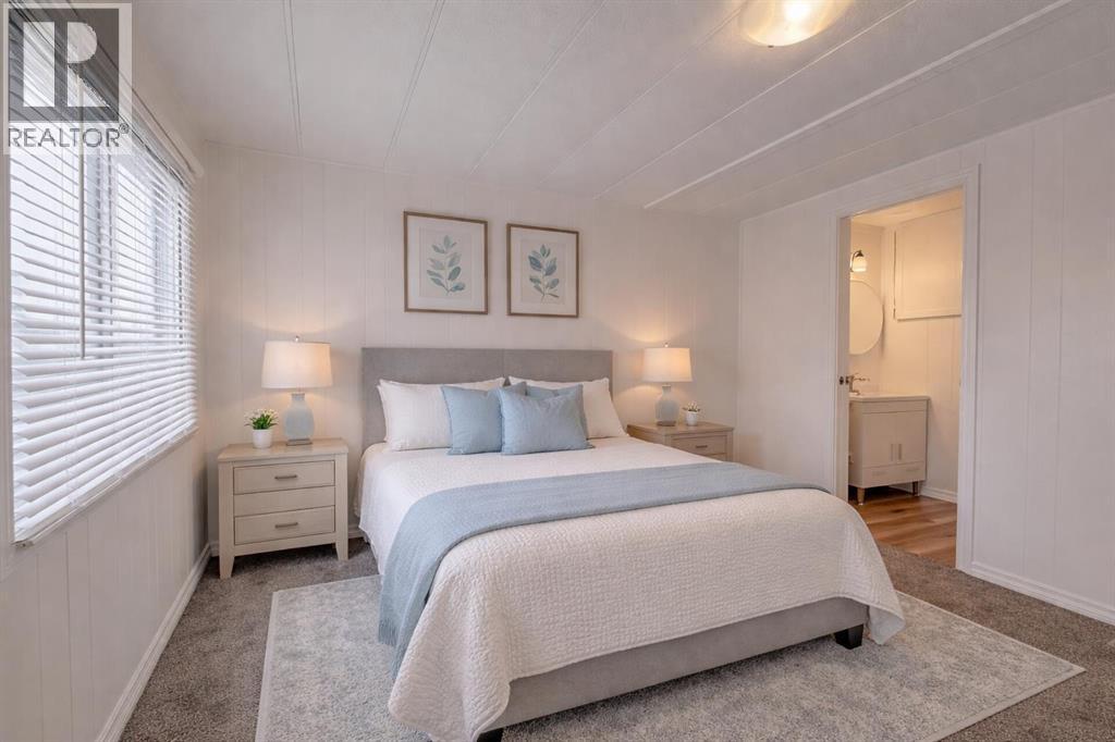 Single Family House Mobile Home for Sale in   Arbour Lake Road NW Arbour Lake Calgary 