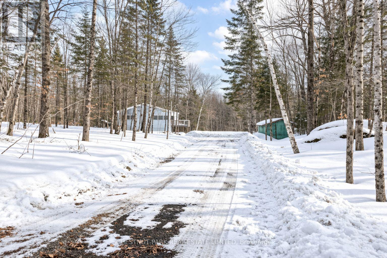 Single Family House Raised bungalow for Sale in  GLAMORGAN ROAD Highlands East (Glamorgan) 
