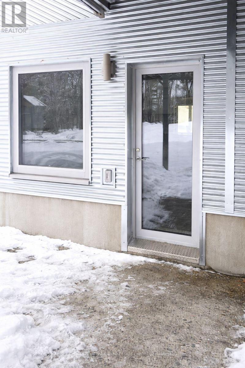 Single Family House Raised bungalow for Sale in  GLAMORGAN ROAD Highlands East (Glamorgan) 