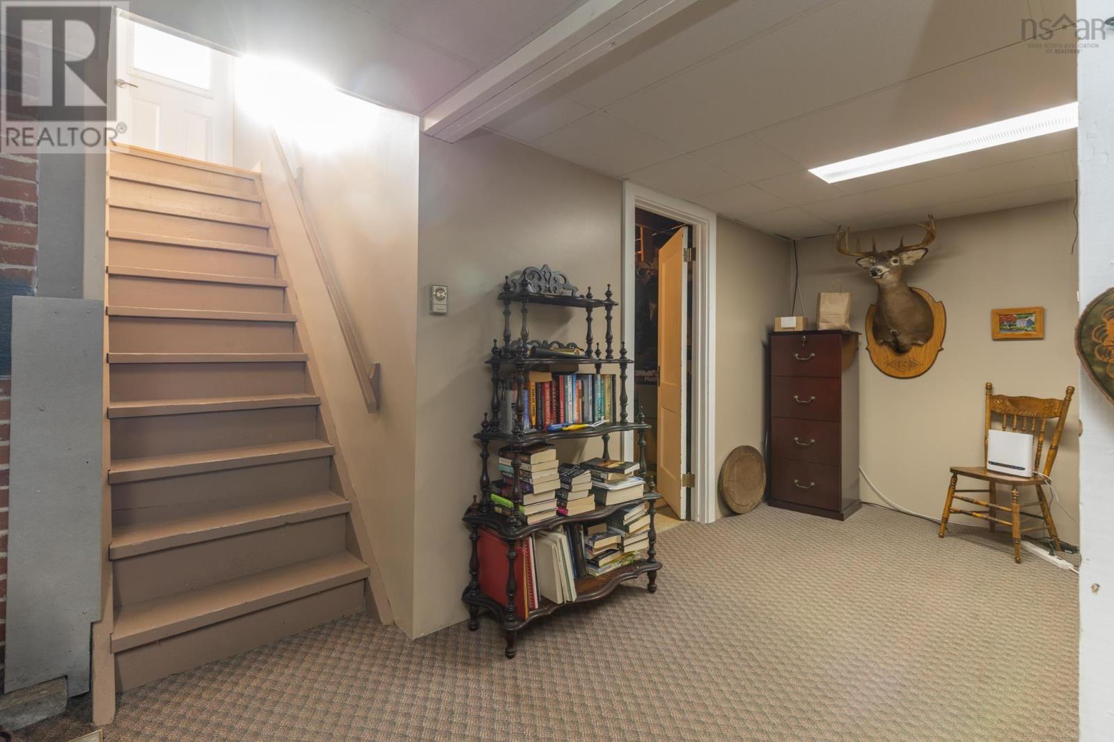 Property 7 of 41 of 911 Highway 335