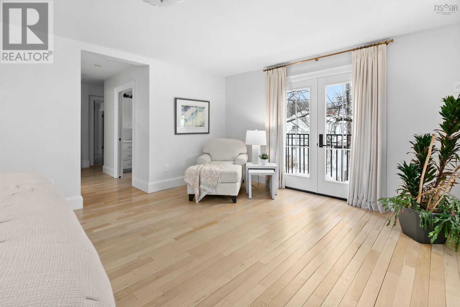 Property 43 of 50 of 6029 Inglis Street