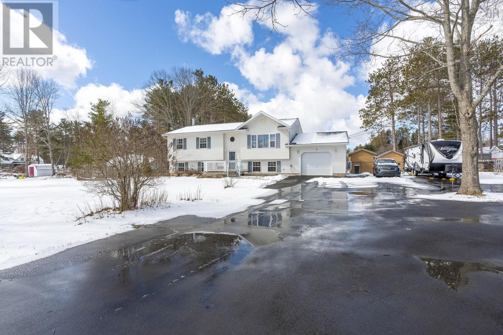 Property photo of 23 Valley Road