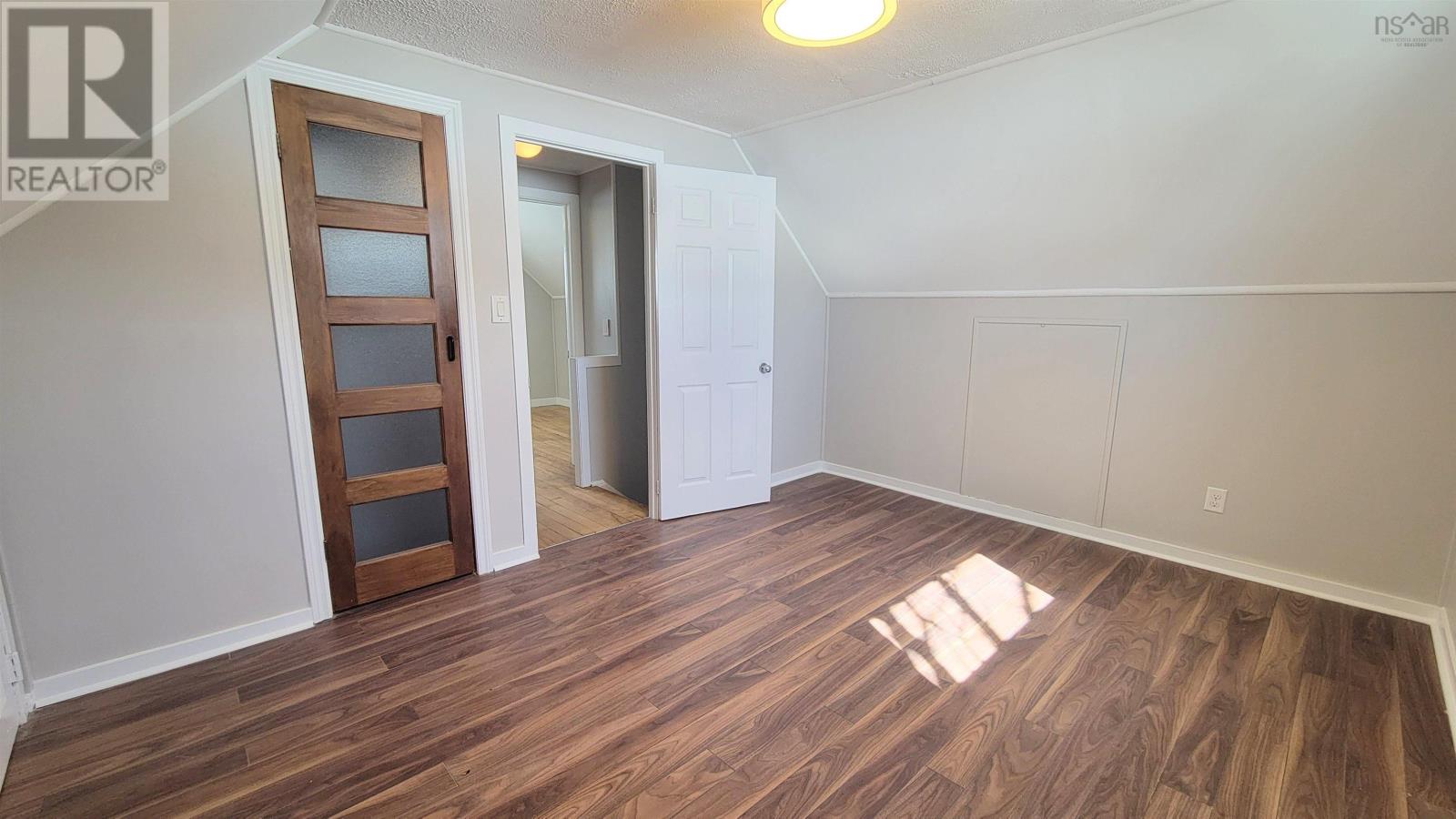 Property 2 of 29 of 3617 Robie Street