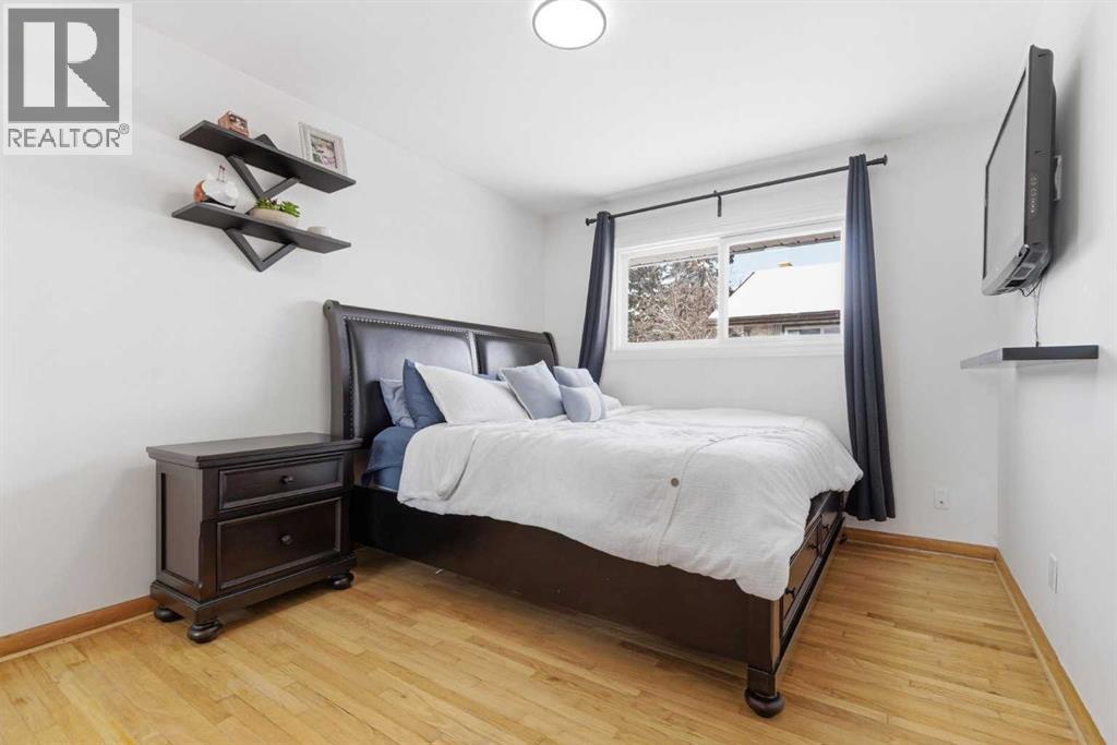 Single Family House Bungalow for Sale in  a Street NE Mayland Heights Calgary 