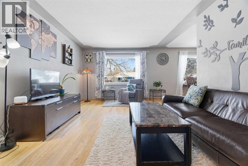 Single Family House Bungalow for Sale in  a Street NE Mayland Heights Calgary 