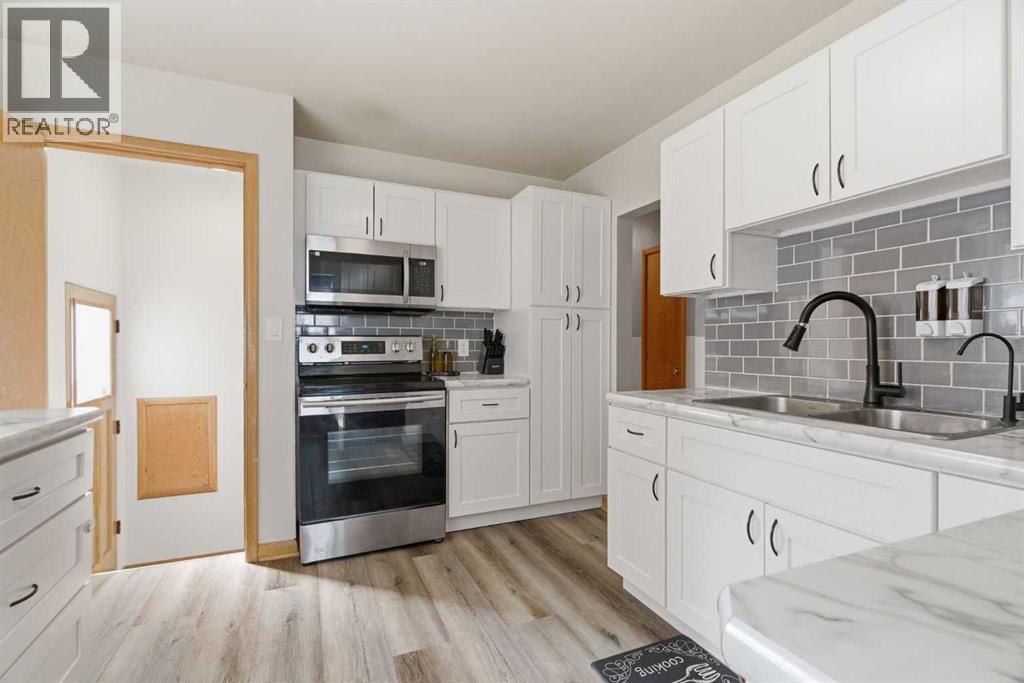 Single Family House Bungalow for Sale in  a Street NE Mayland Heights Calgary 