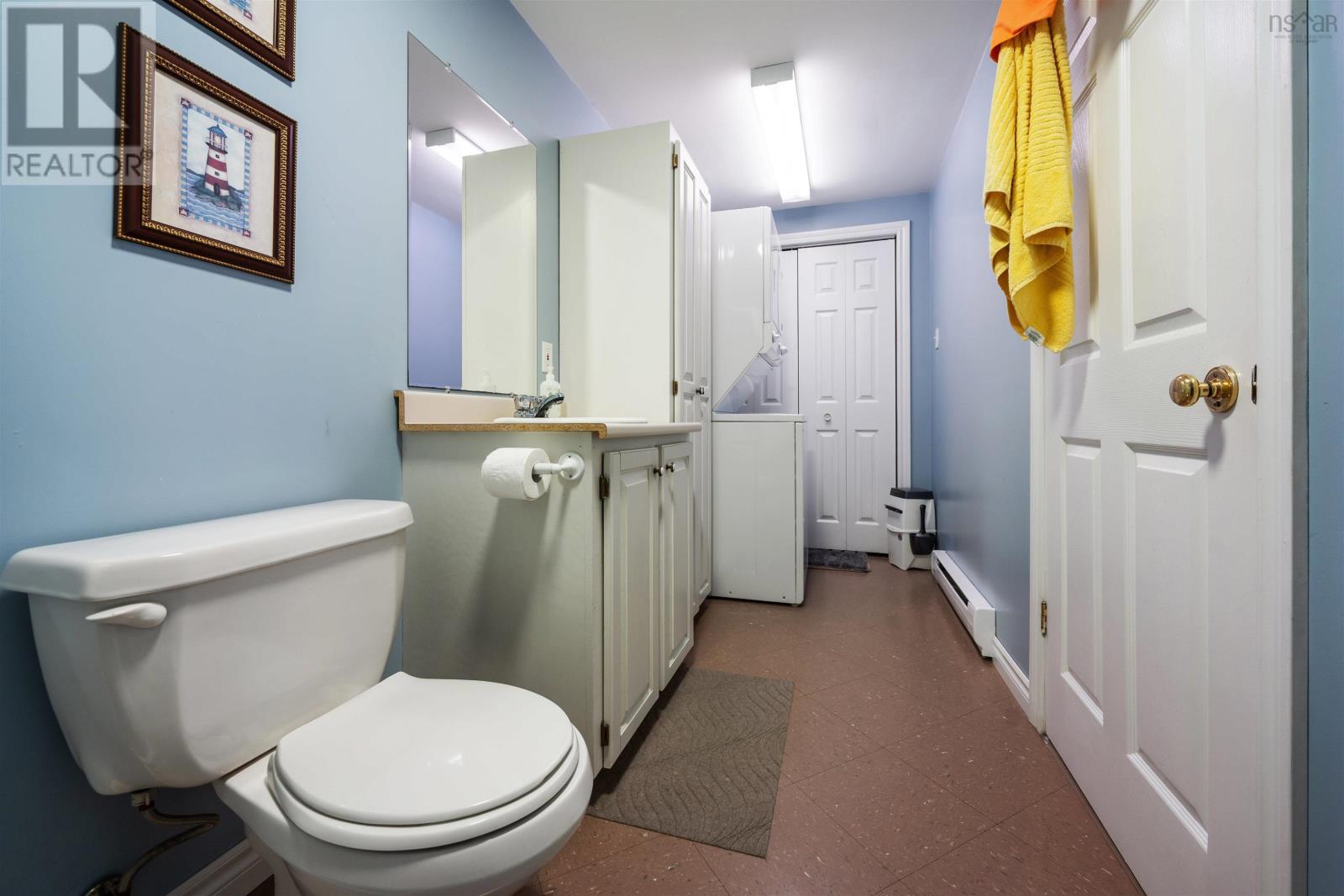 Property 16 of 48 of 63 Vista Del Mar Road