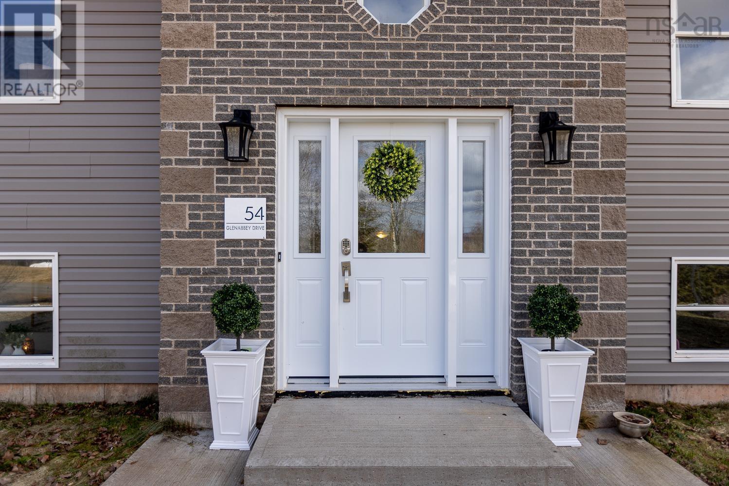 Property 32 of 32 of 54 GLENABBEY Drive