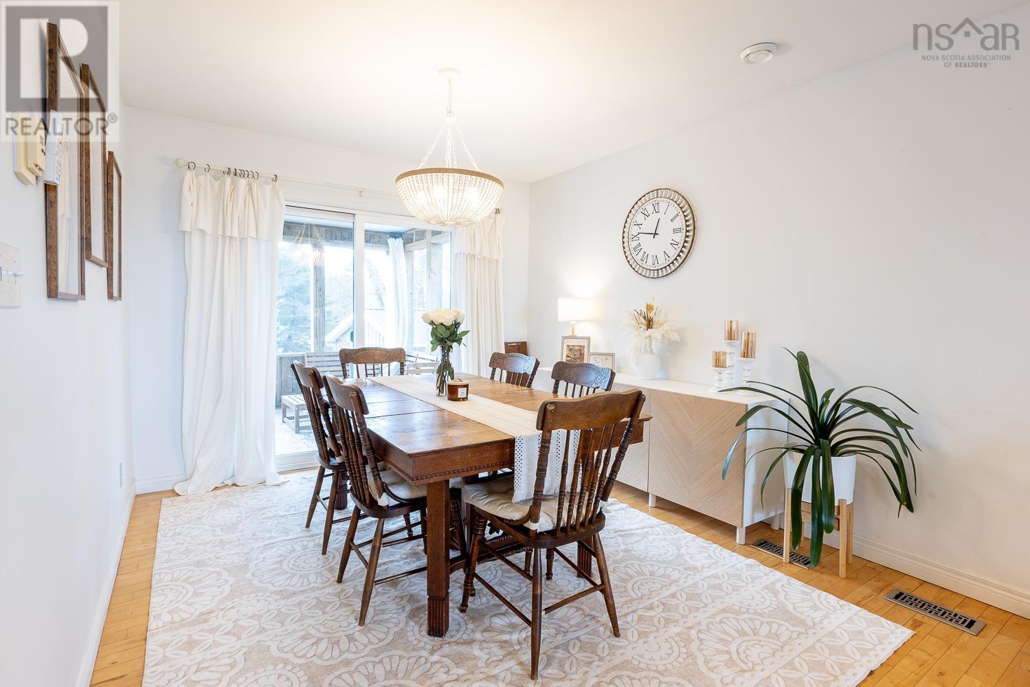 Property 29 of 32 of 54 GLENABBEY Drive