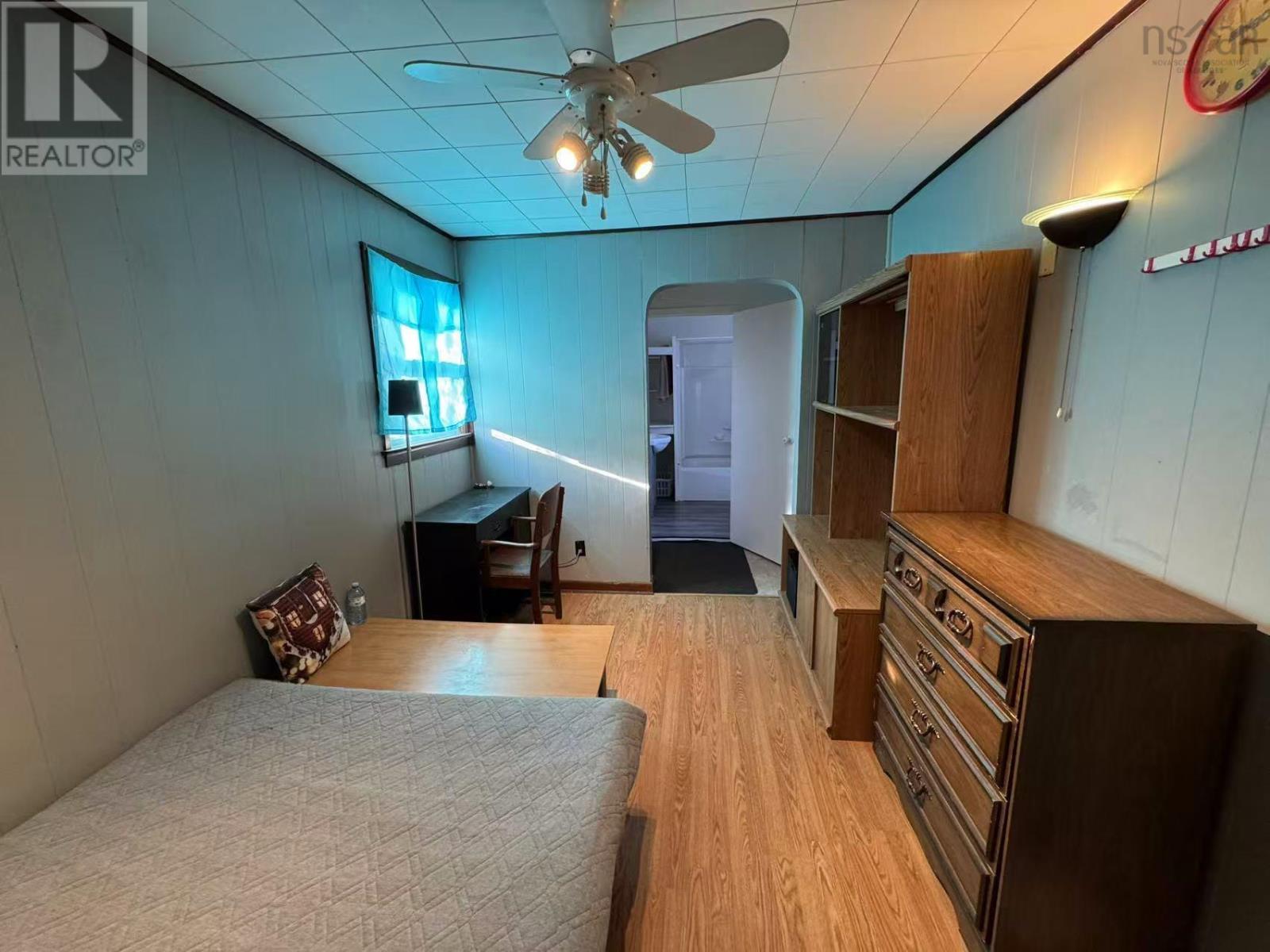 Property 10 of 30 of 1202 Owen Road