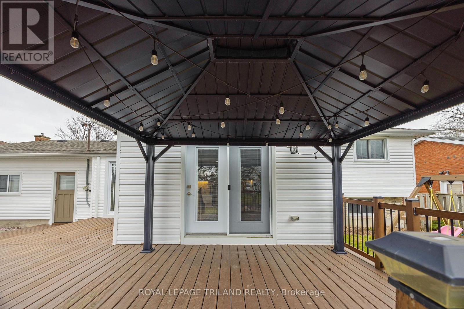 59 LAWRENCE AVENUE Property Photo