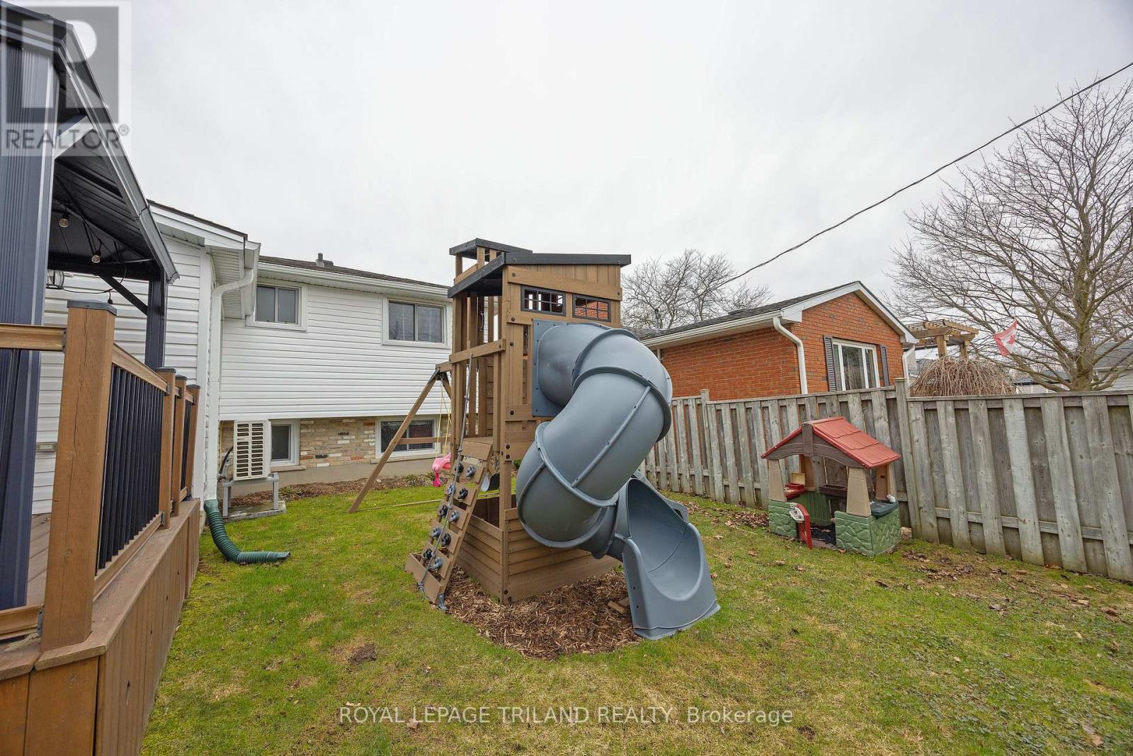 59 LAWRENCE AVENUE Property Photo