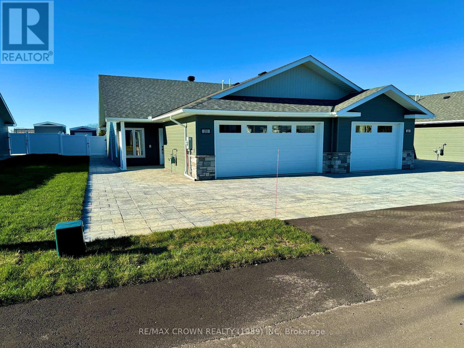 20 GOLF STREET - 36