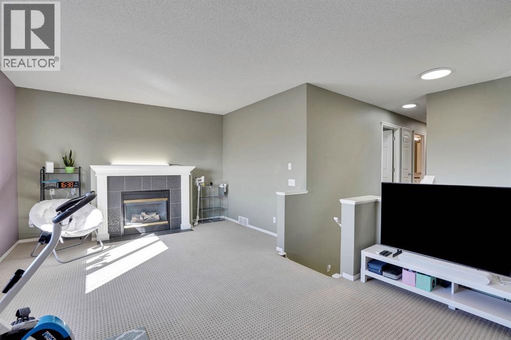 Single Family House for Sale in  Tuscany Valley View NW Tuscany Calgary 