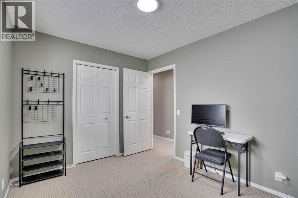 Single Family House for Sale in  Tuscany Valley View NW Tuscany Calgary 