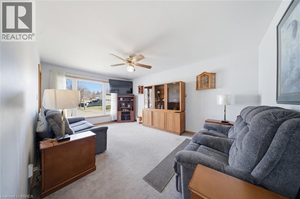 136 WOODLAWN Avenue - 15