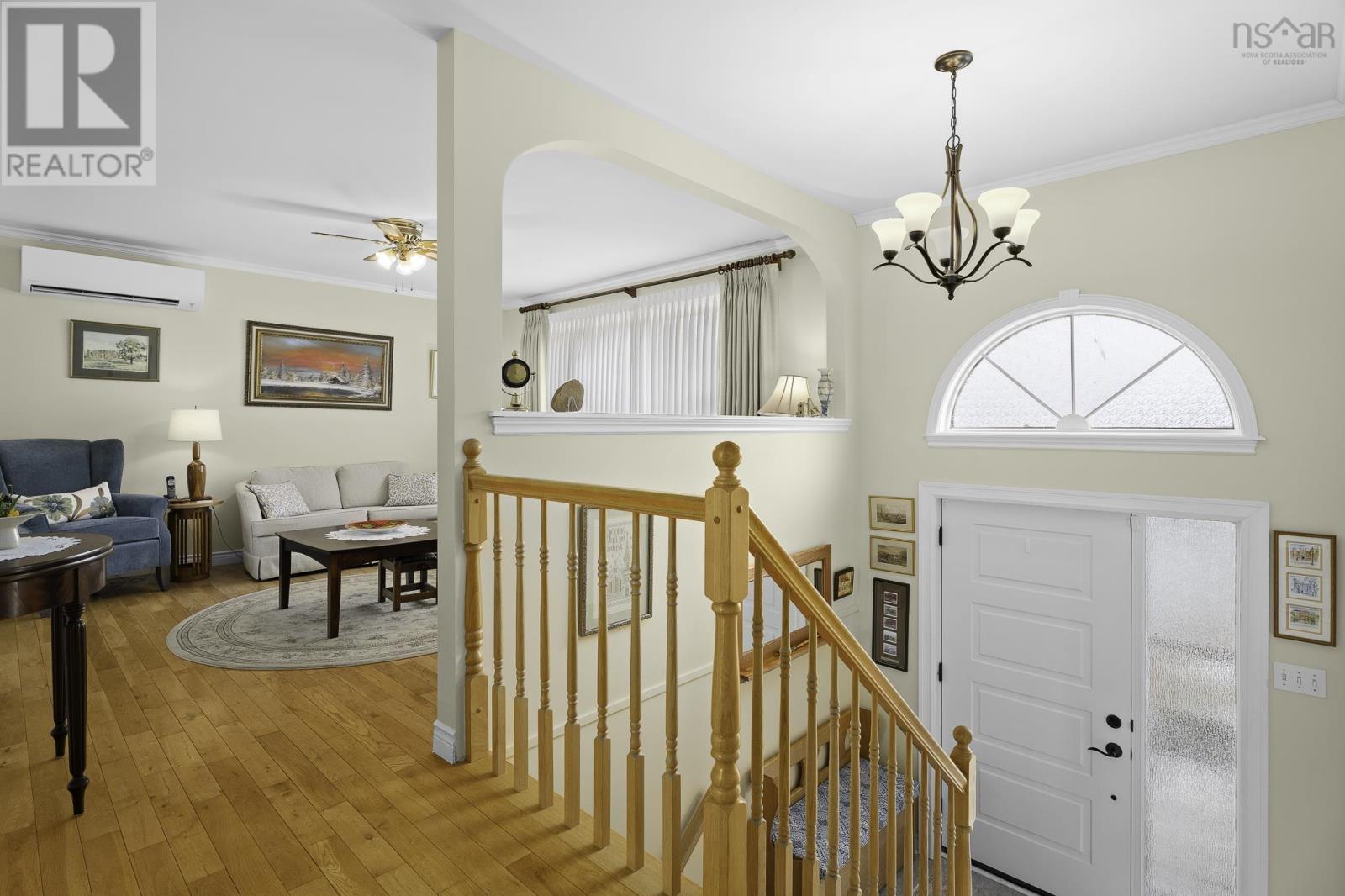 Property 23 of 39 of 56 Hallmark Avenue