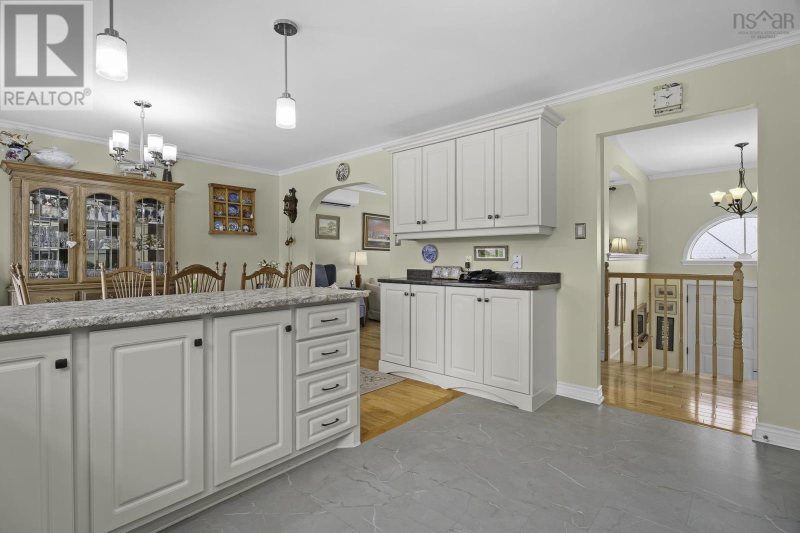 Property 29 of 39 of 56 Hallmark Avenue