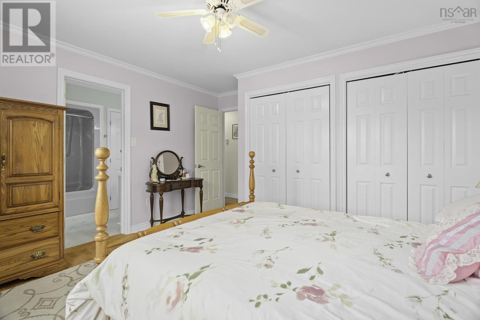 Property 31 of 39 of 56 Hallmark Avenue