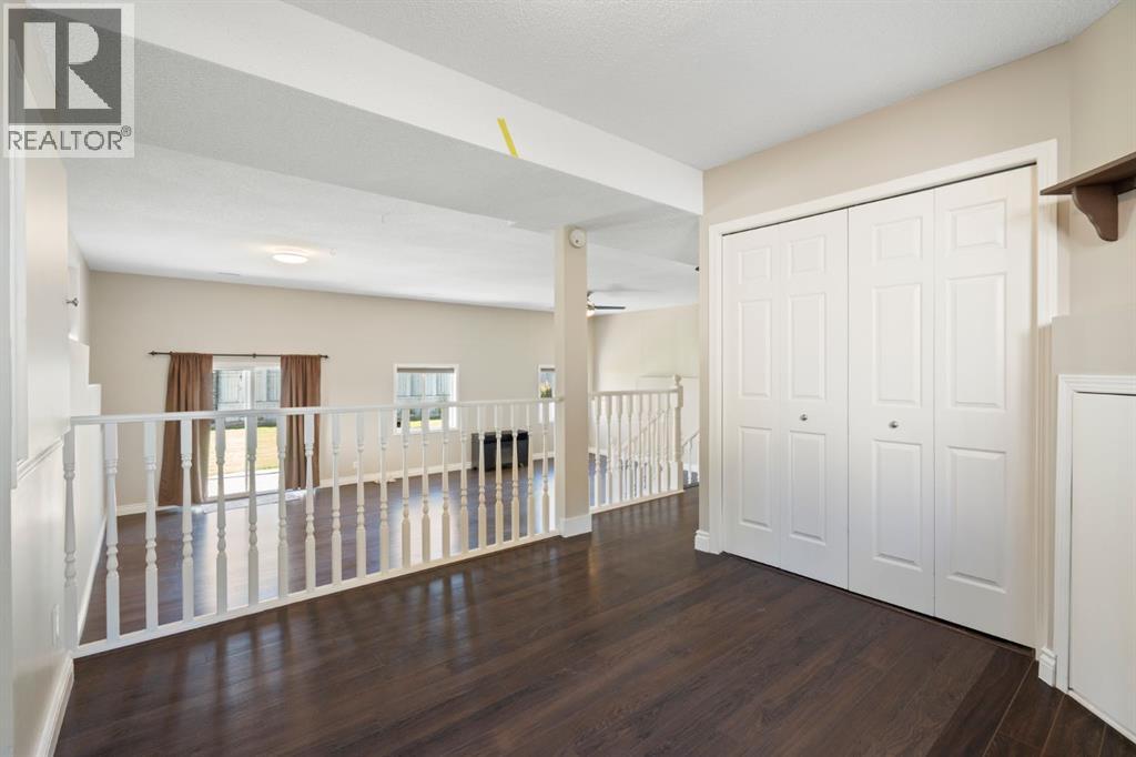 Single Family House 3 Level for Sale in  Panorama Hills Road NW Panorama Hills Calgary 