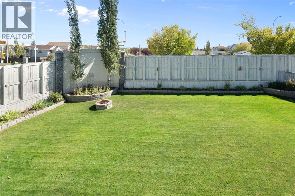 Single Family House 3 Level for Sale in  Panorama Hills Road NW Panorama Hills Calgary 