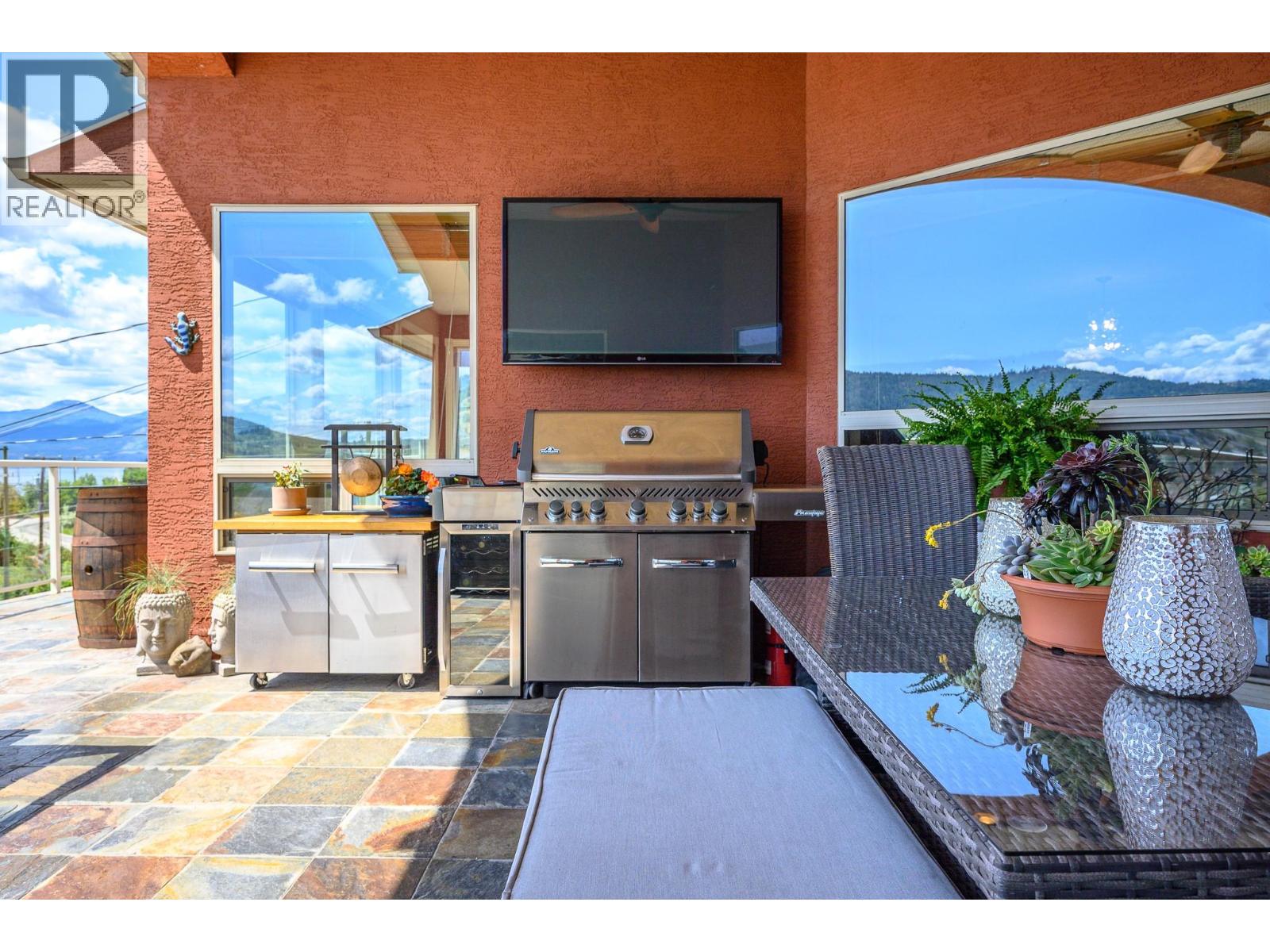 7551 Tronson Road, Vernon