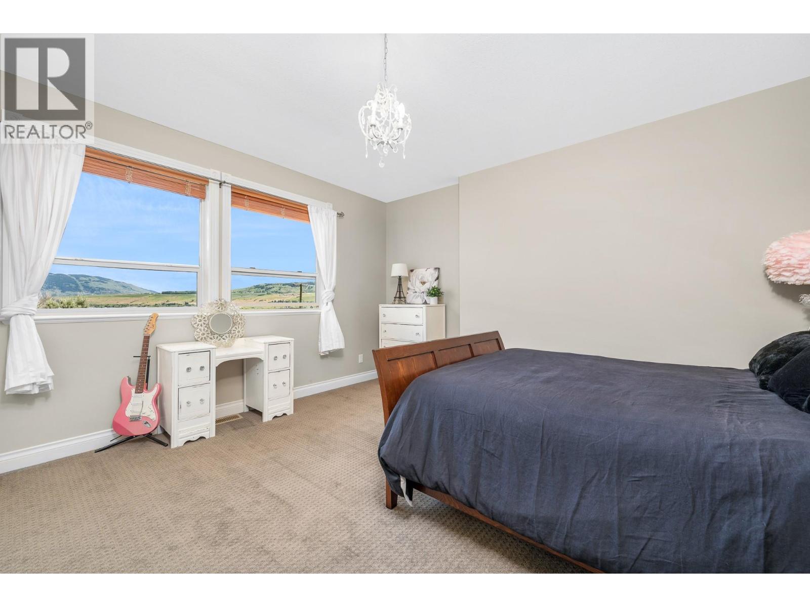 7551 Tronson Road, Vernon