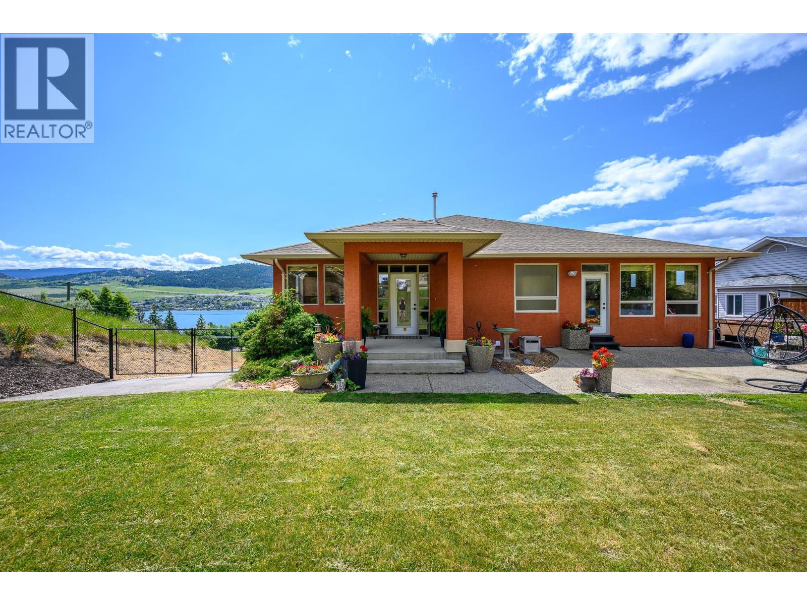 7551 Tronson Road, Vernon