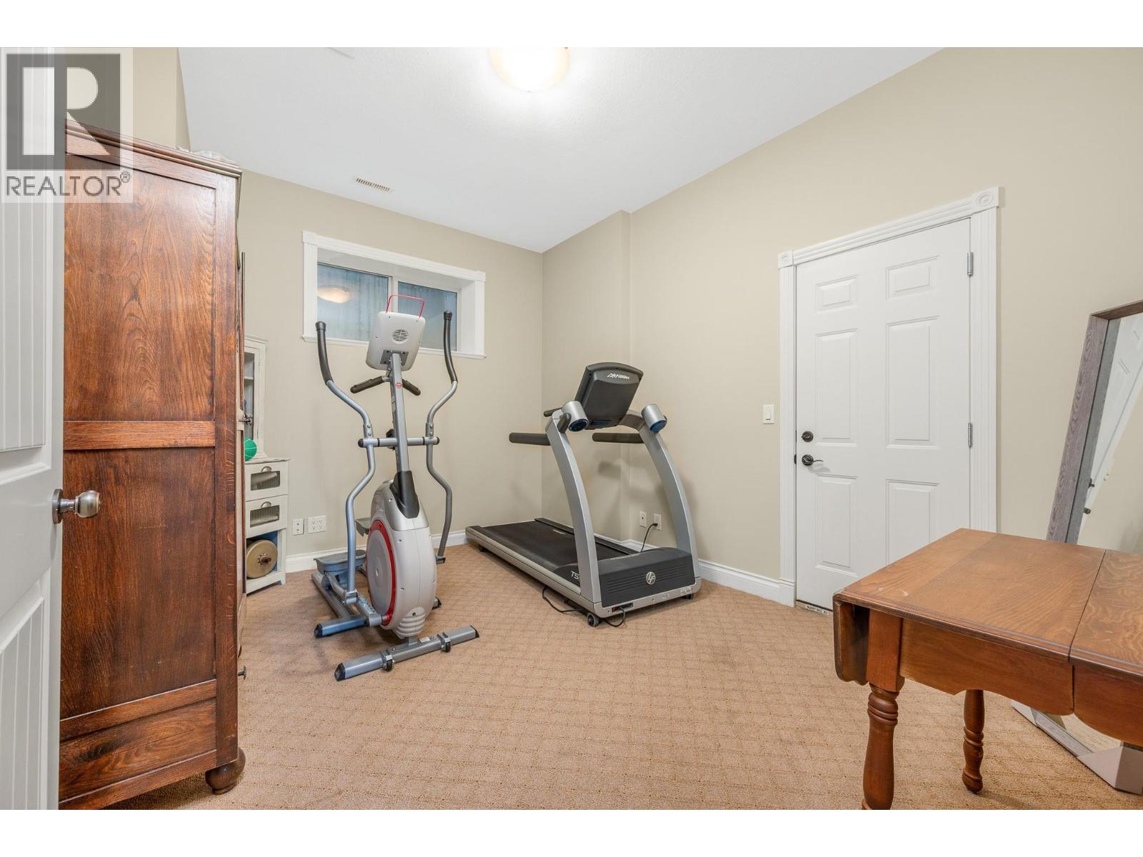 7551 Tronson Road - 12