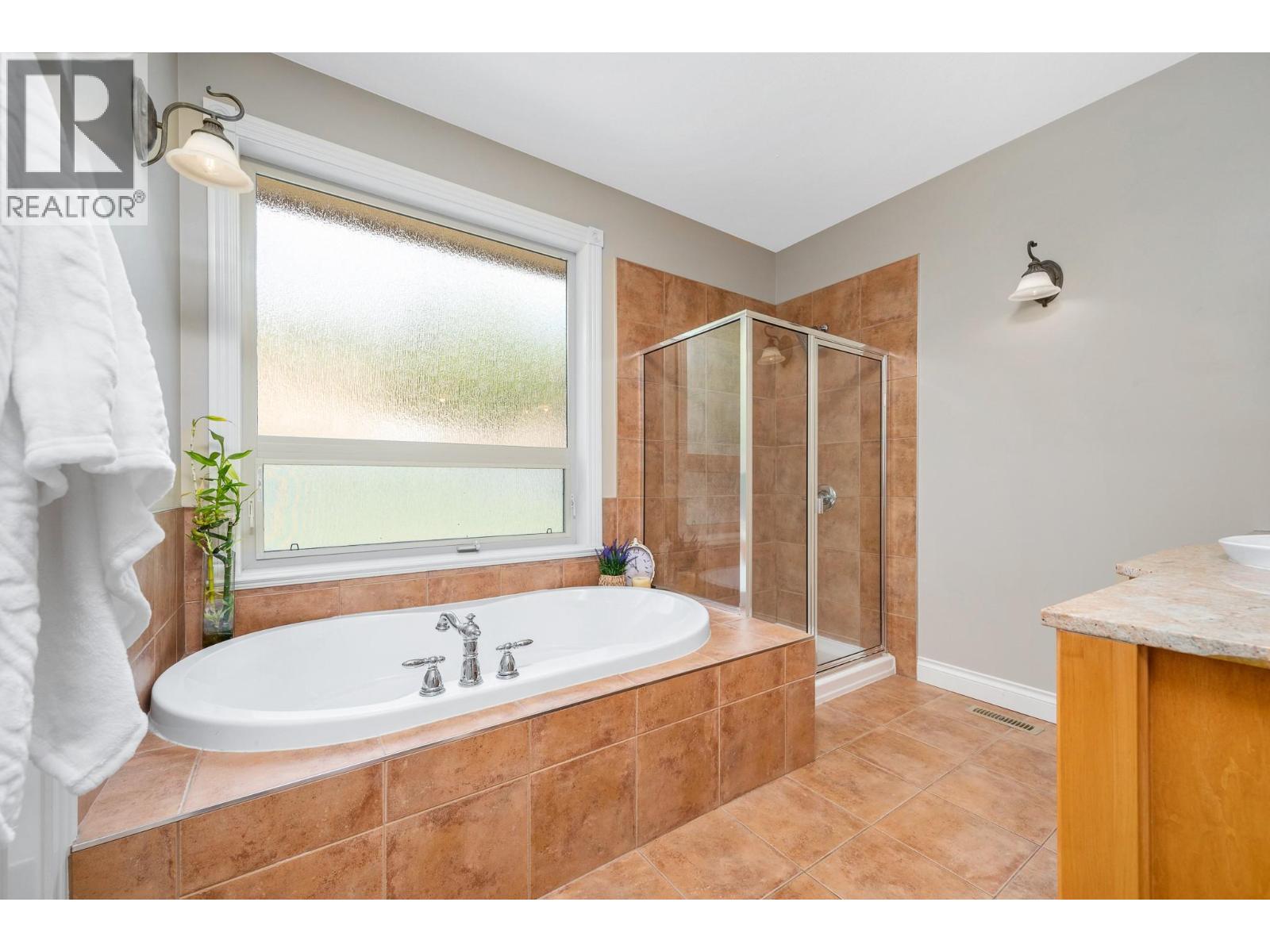 7551 Tronson Road, Vernon