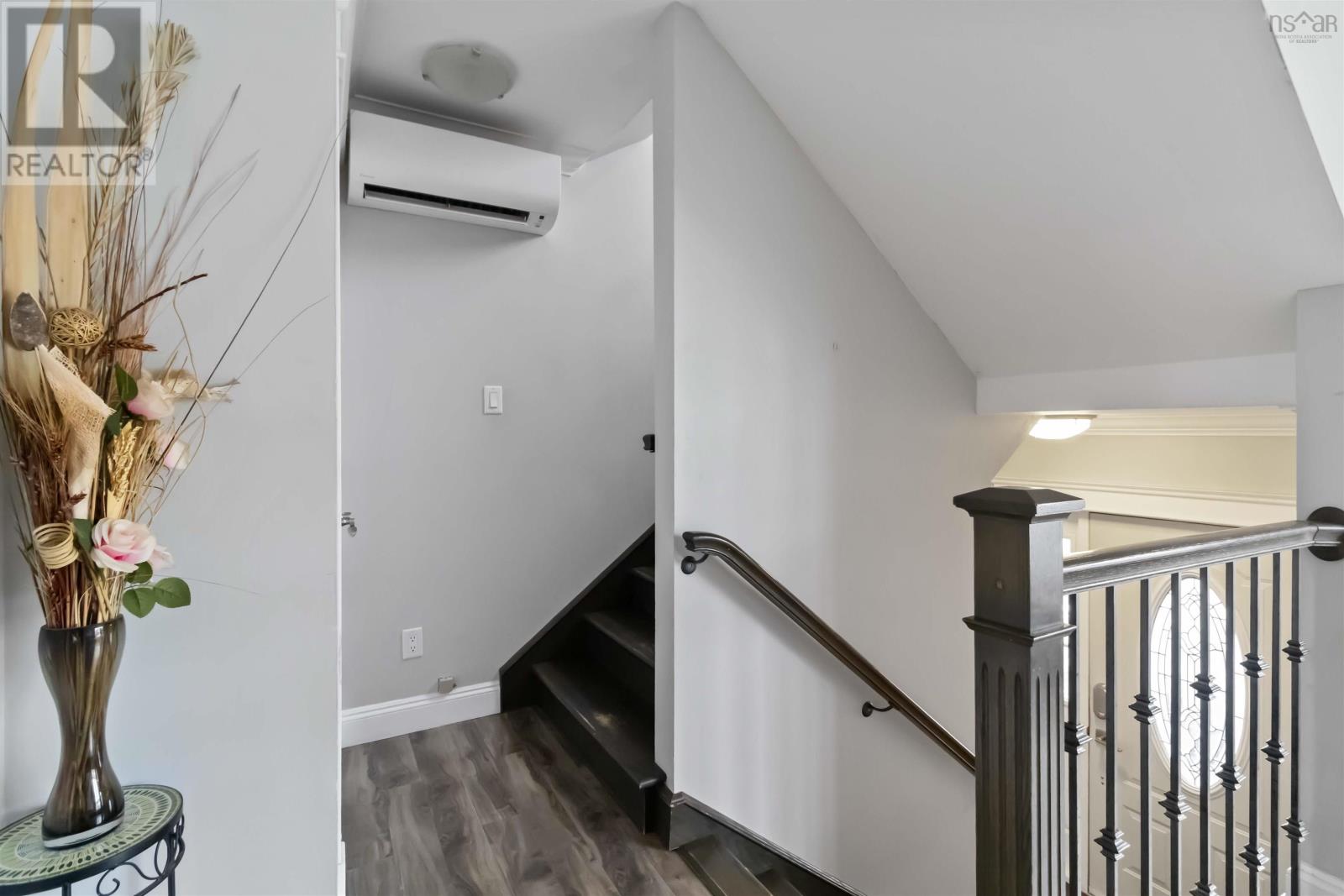 Property 7 of 37 of 115 Waterwheel Crescent