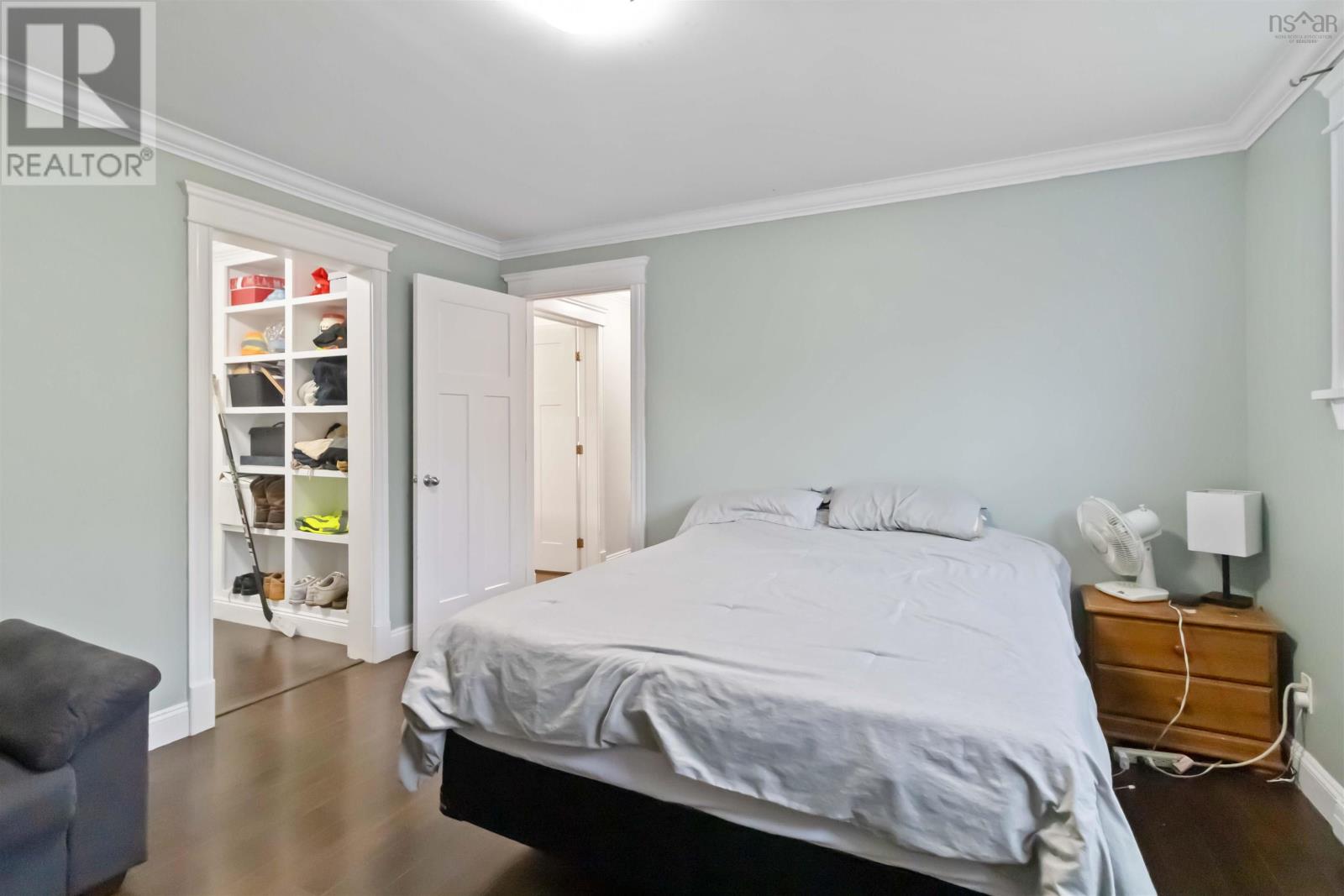 Property 8 of 37 of 115 Waterwheel Crescent