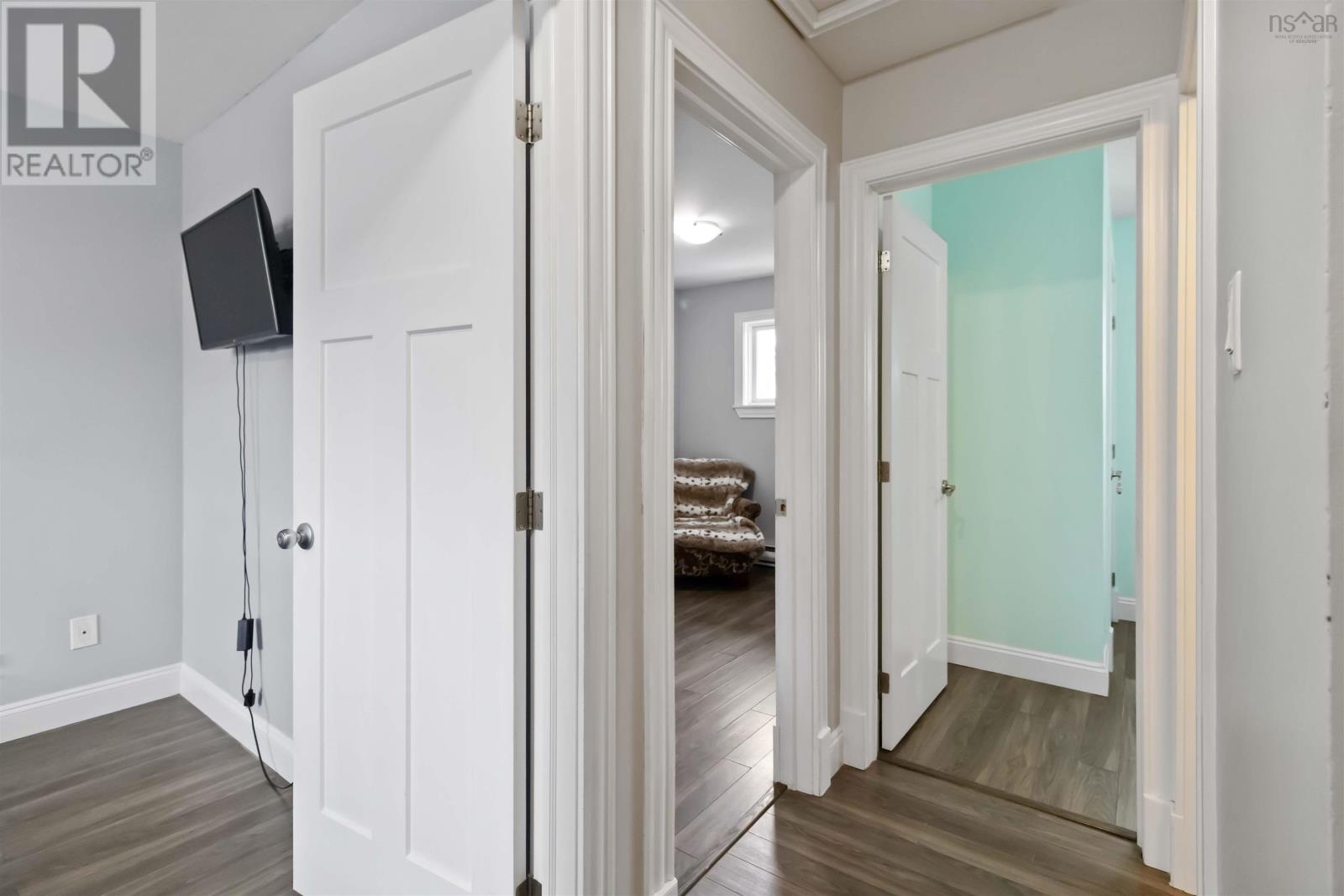 Property 36 of 37 of 115 Waterwheel Crescent