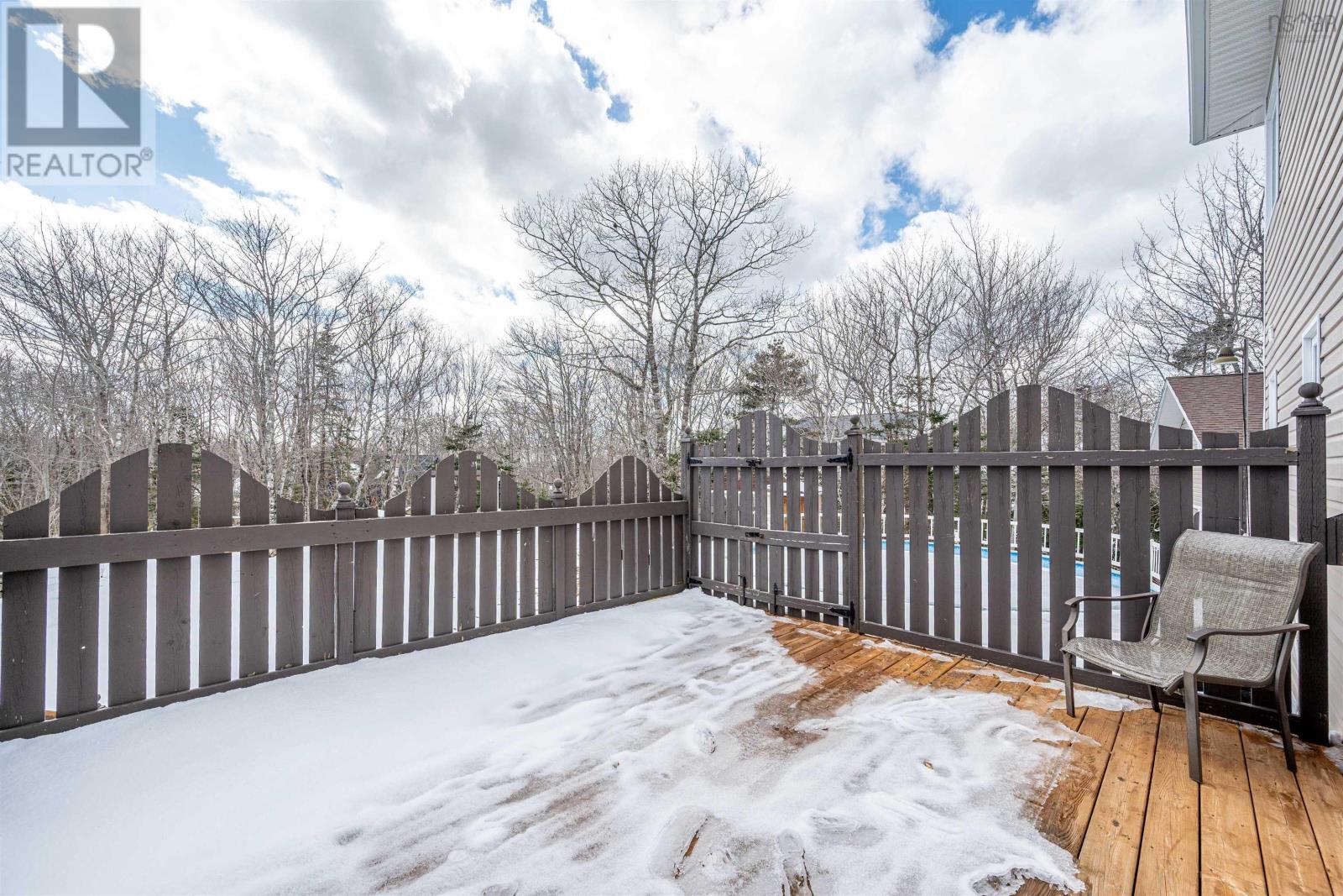 Property 41 of 51 of 9 Haliburton Crescent