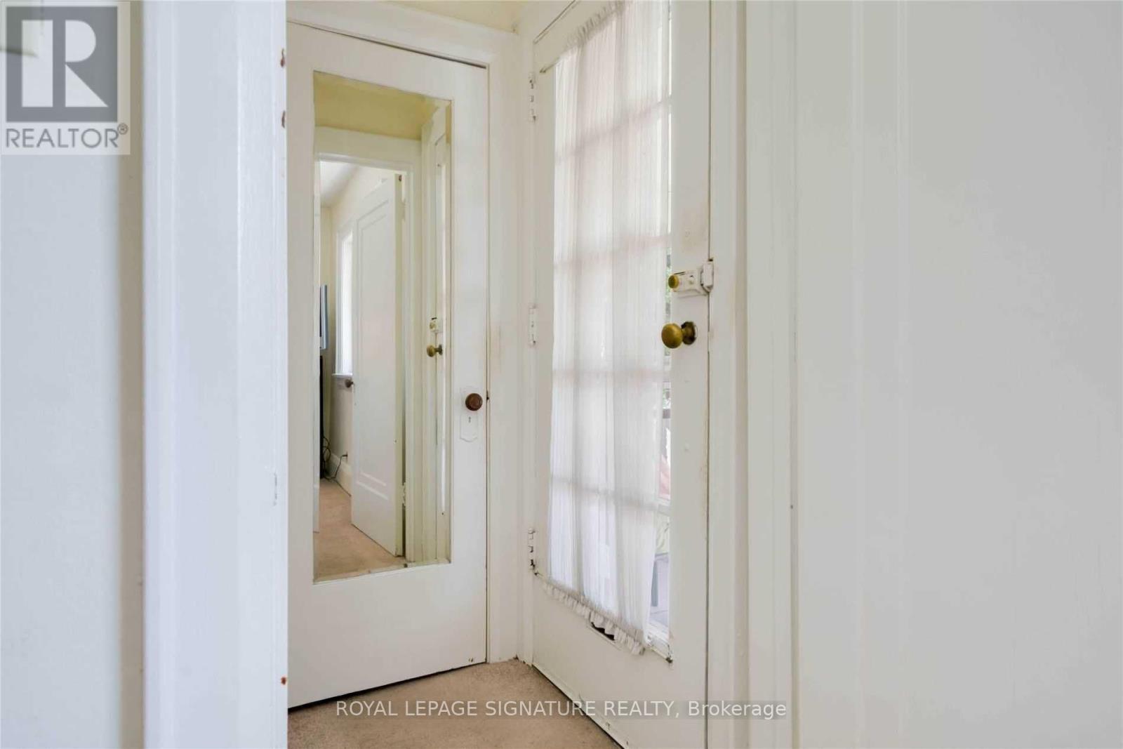 66 GLENGARRY AVENUE - 6