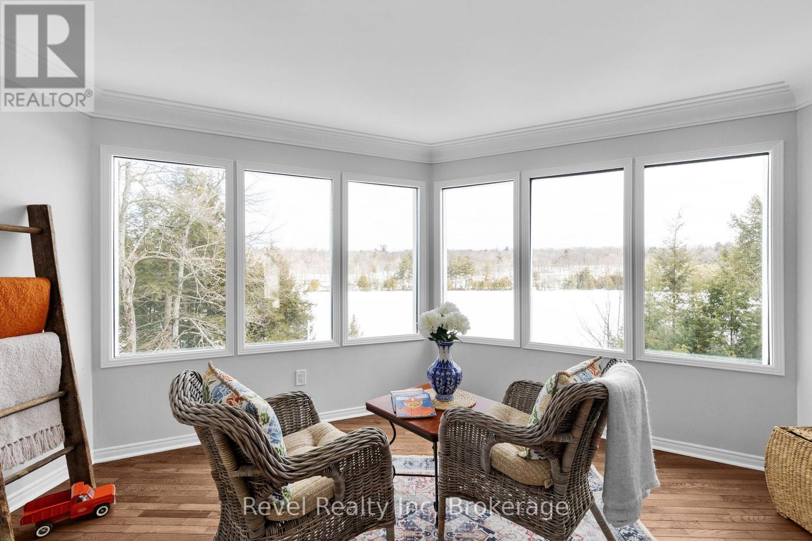 75 SILVER POINT DRIVE - 10