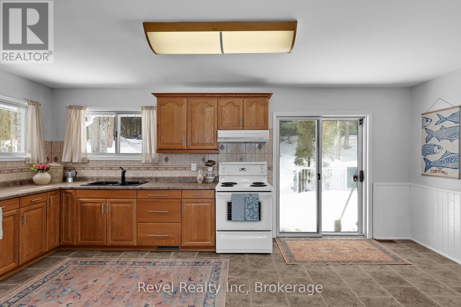 75 SILVER POINT DRIVE - 19