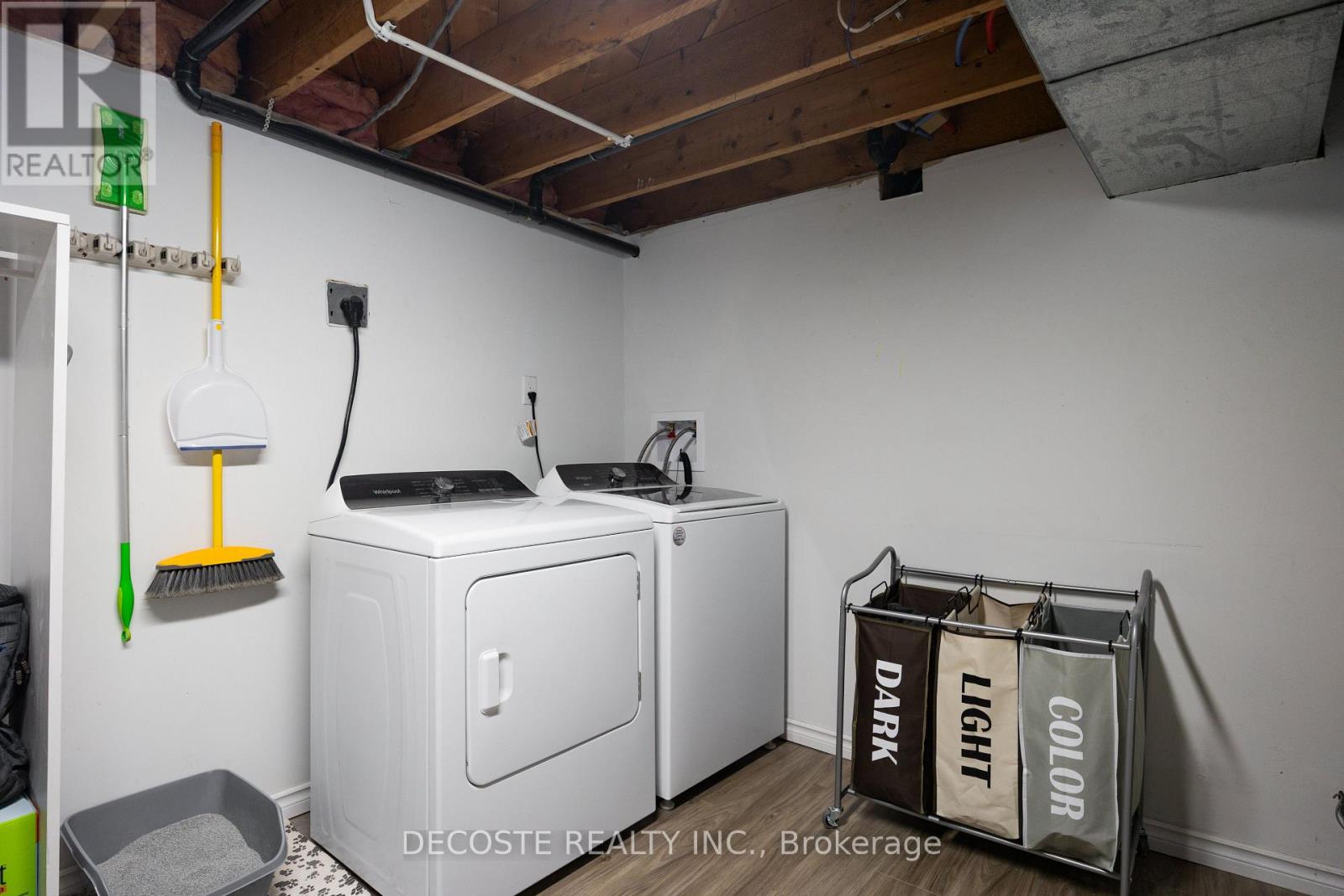 15 MARLBOROUGH STREET - 24