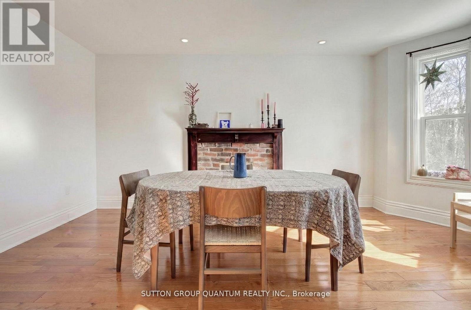 232 PEARSON AVENUE — photo 23