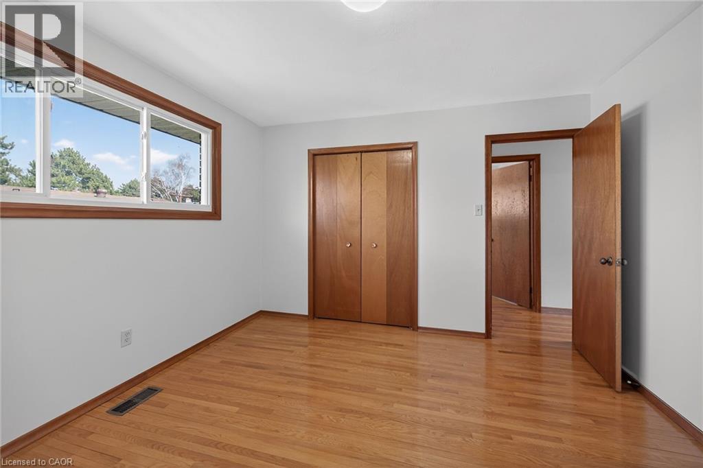 122 GLEN FOREST Drive - 18