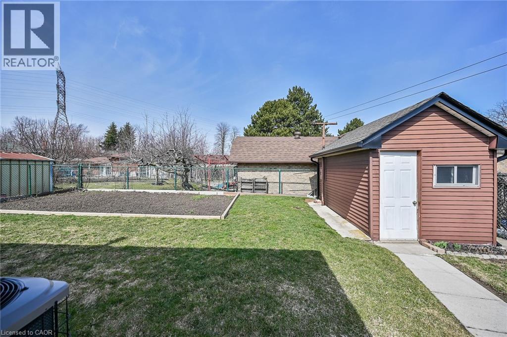 122 GLEN FOREST Drive - 43