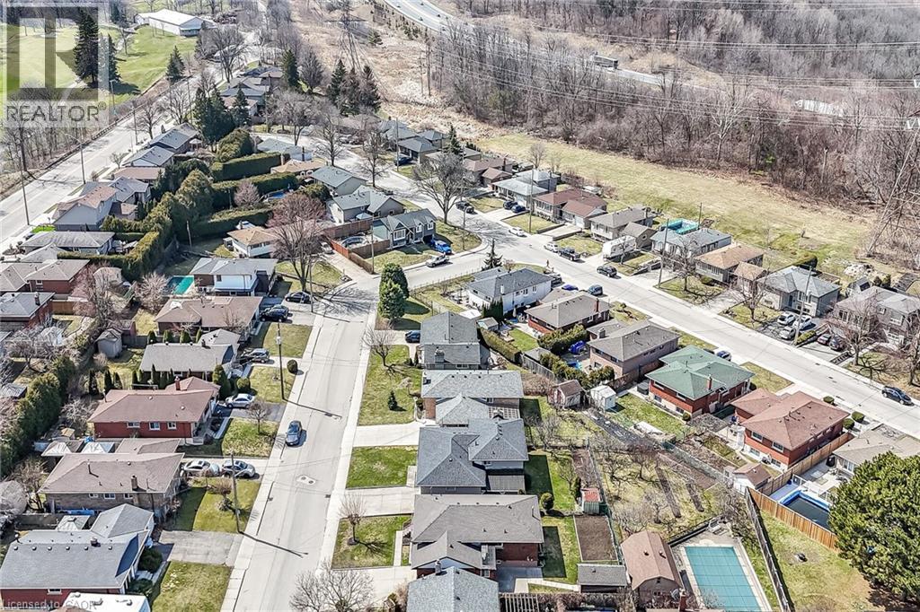 122 GLEN FOREST Drive - 48