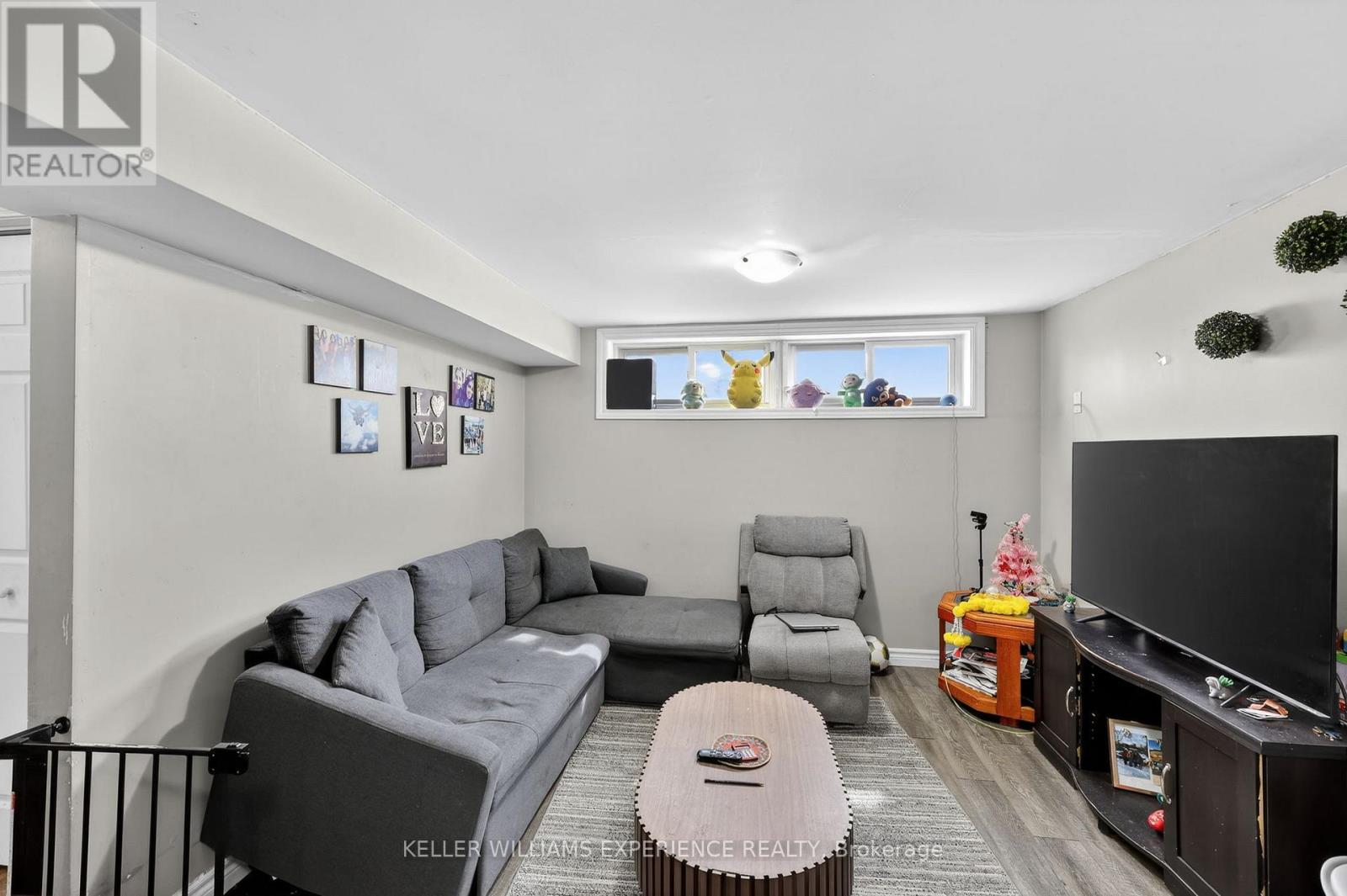 158 CUNDLES ROAD E - 12