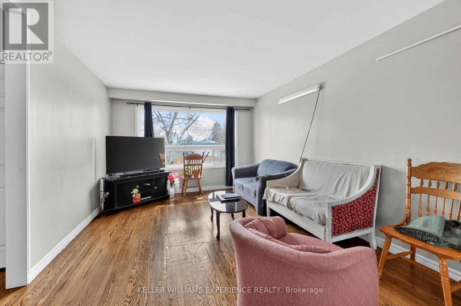 158 CUNDLES ROAD E - 23