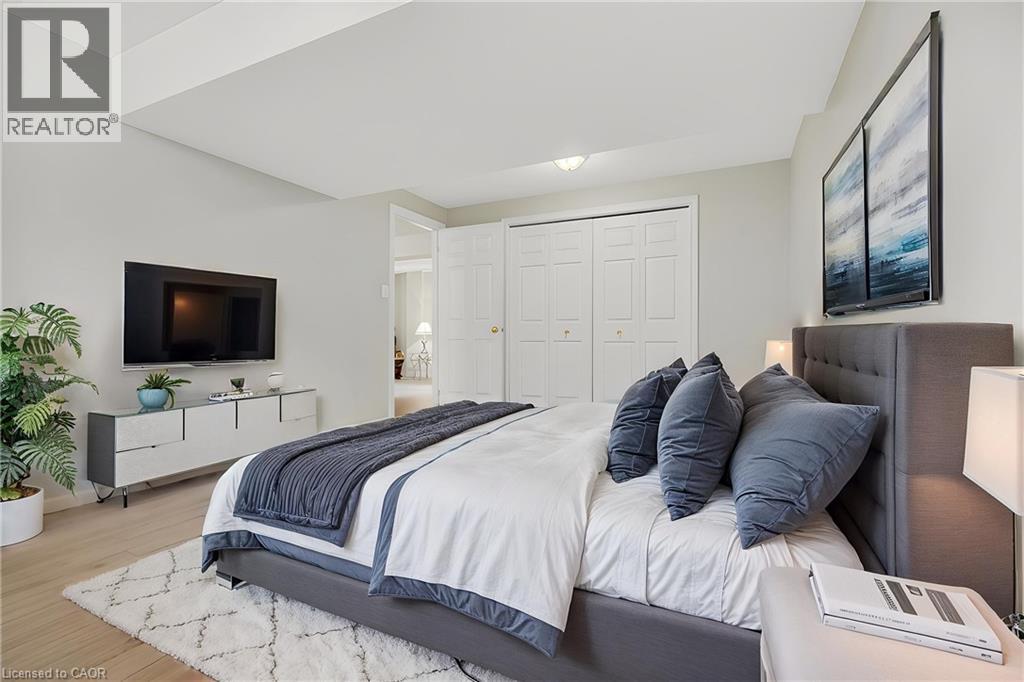 56 MCFARLANE Drive, Cambridge, Ontario