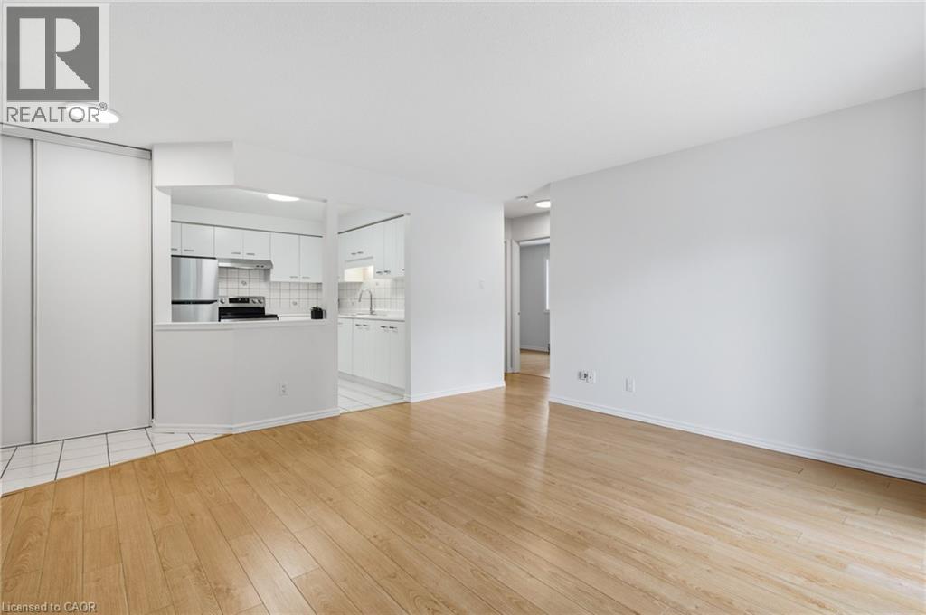 565 GREENFIELD Avenue Unit# 306