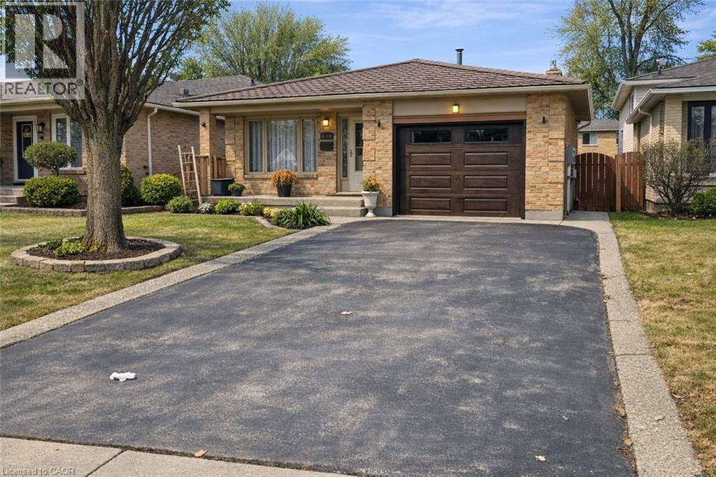 624 EAGLEWOOD Drive Unit# 2