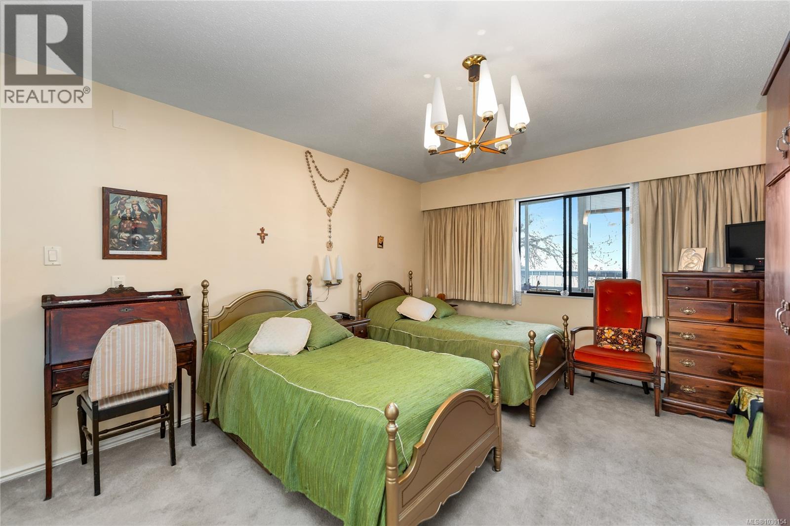 207 1050 Park Boulevard, Victoria