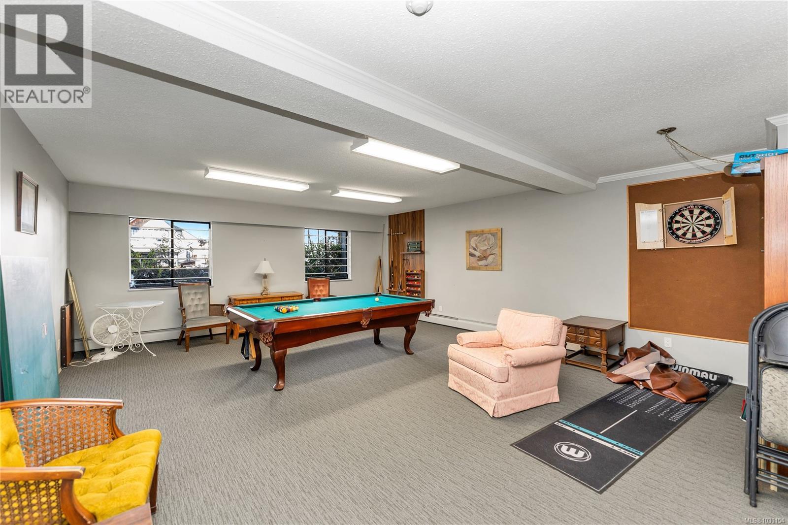 207 1050 Park Boulevard, Victoria