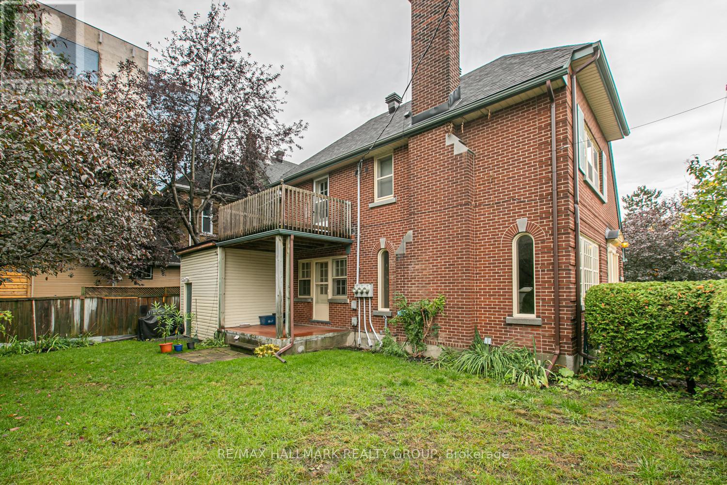 3 Bed, 2 Bath Multi-Family for Rent in Ottawa – 50 TYNDALL STREET, Ottawa – MLS# X12927894 - Image 16